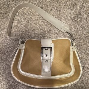 Tod’s Stylish Tan and Cream Women's Bag